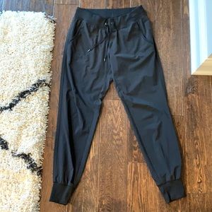 ATHLETA CITY JOGGER